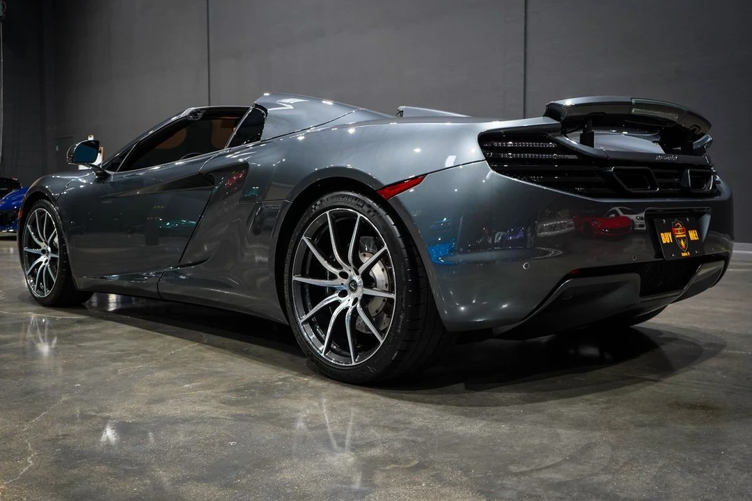2014 McLaren MP4-12C - Image 3 of 21