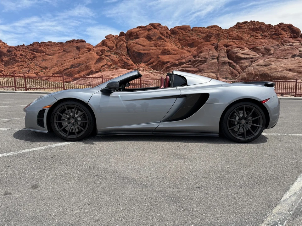 2014 McLaren MP4-12C Spider - Image 14 of 25