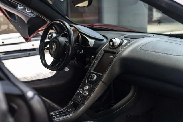 2014 McLaren MP4-12C Spider - Image 16 of 21