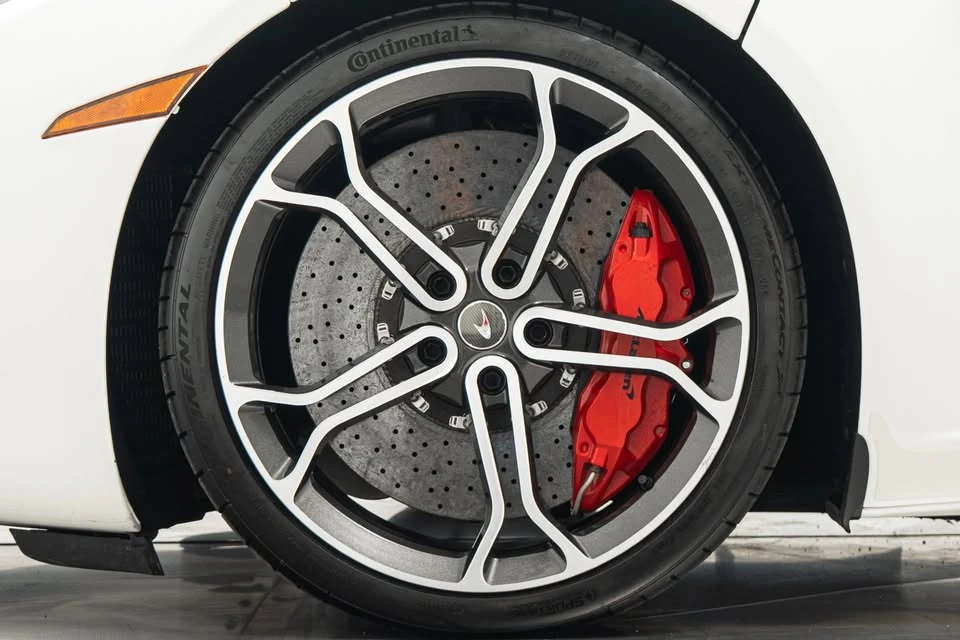 2014 McLaren MP4-12C Spider - Image 9 of 19