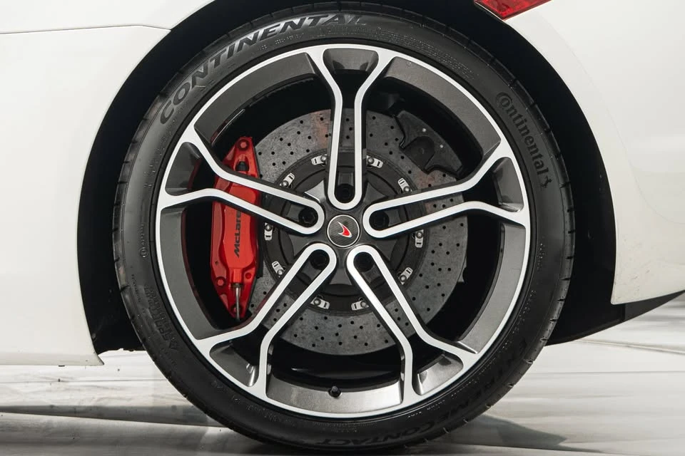 2014 McLaren MP4-12C Spider - Image 10 of 19