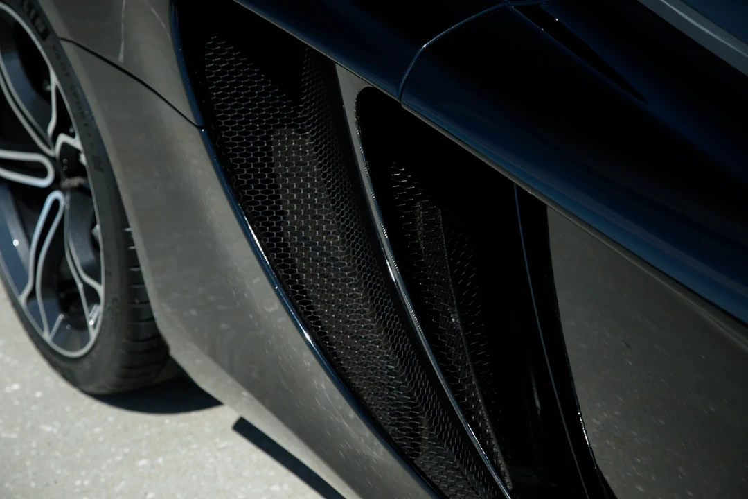 2014 McLaren MP4-12C Spider - Image 28 of 31