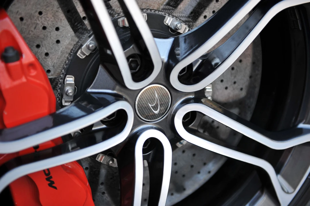 2014 McLaren MP4-12C Spider - Image 21 of 31