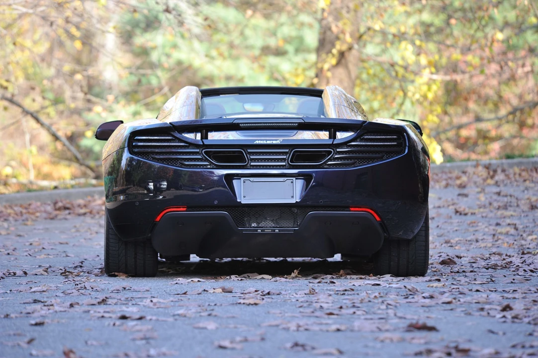 2014 McLaren MP4-12C Spider - Image 9 of 31