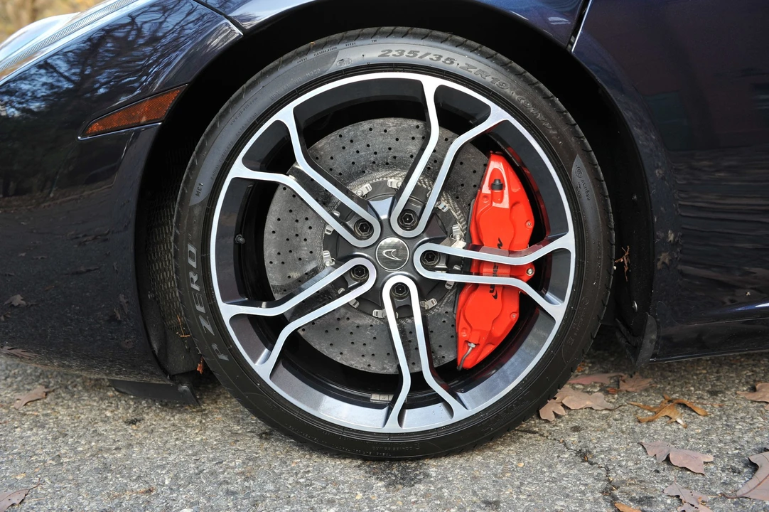 2014 McLaren MP4-12C Spider - Image 18 of 31