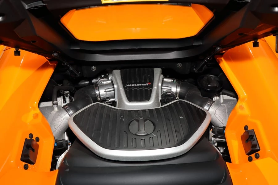 2014 McLaren MP4-12C Spider - Image 29 of 30