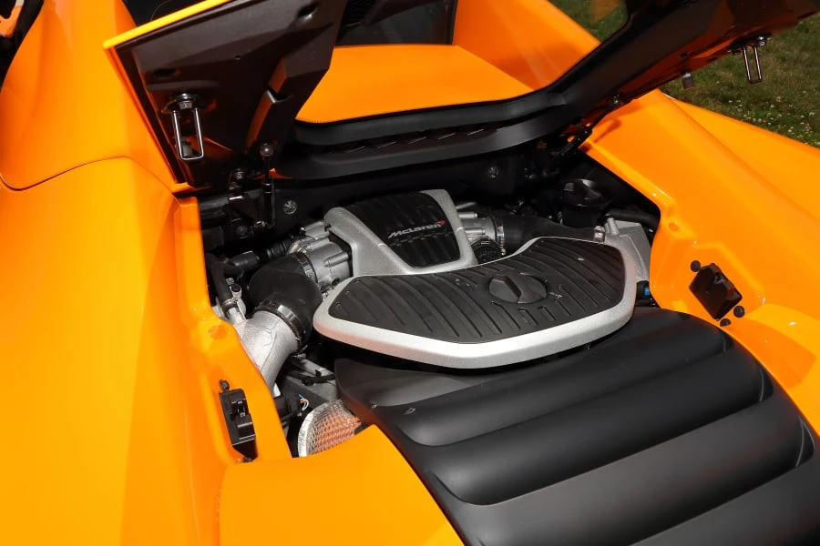 2014 McLaren MP4-12C Spider - Image 30 of 30