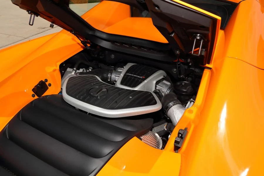 2014 McLaren MP4-12C Spider - Image 28 of 30