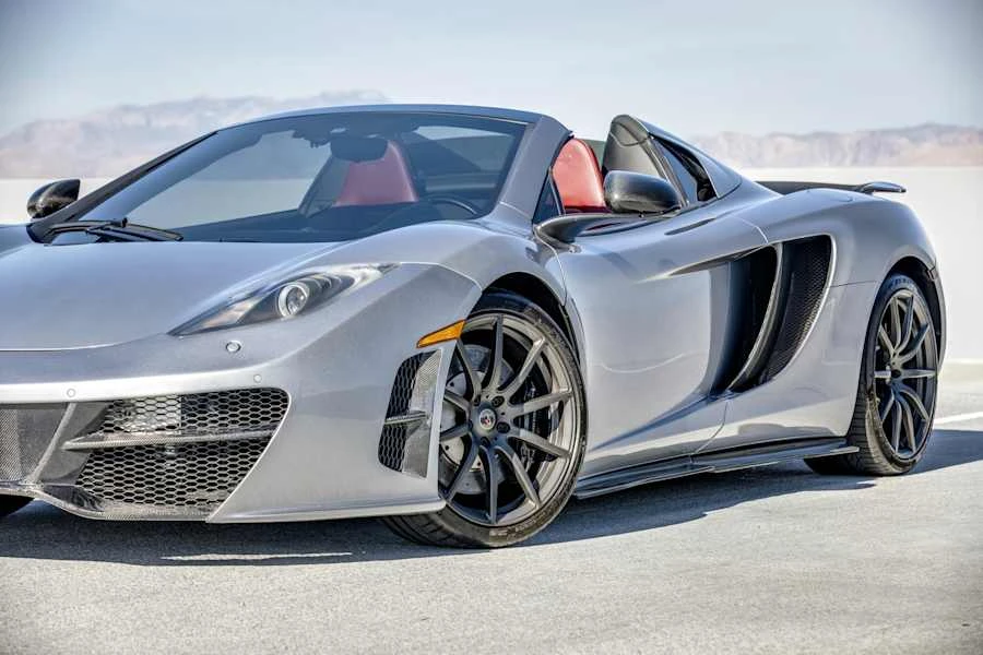 2014 McLaren MP4-12C Spider - Image 7 of 31
