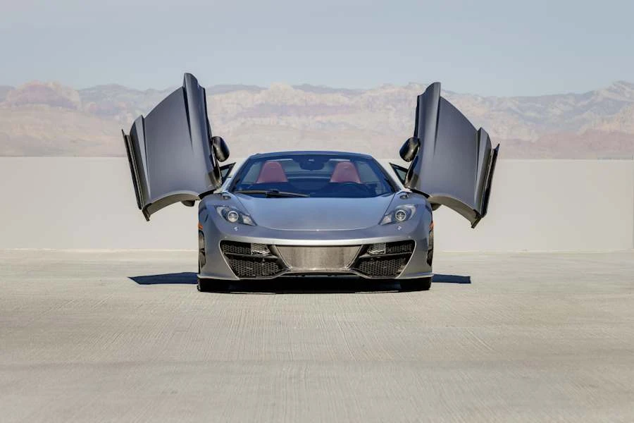 2014 McLaren MP4-12C Spider - Image 13 of 31