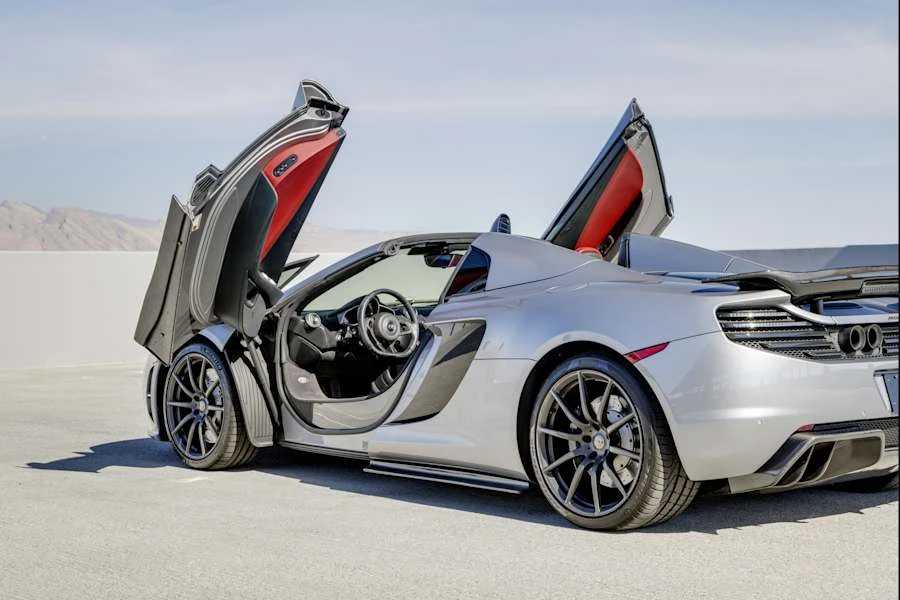 2014 McLaren MP4-12C Spider - Image 8 of 31