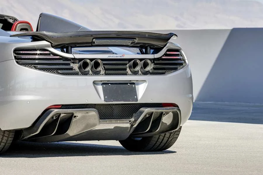 2014 McLaren MP4-12C Spider - Image 18 of 31