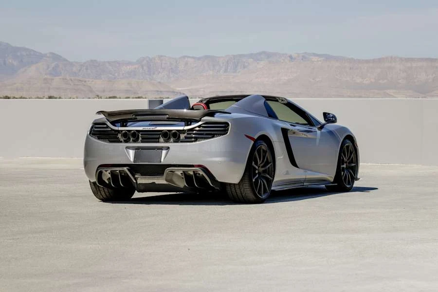 2014 McLaren MP4-12C Spider - Image 3 of 31
