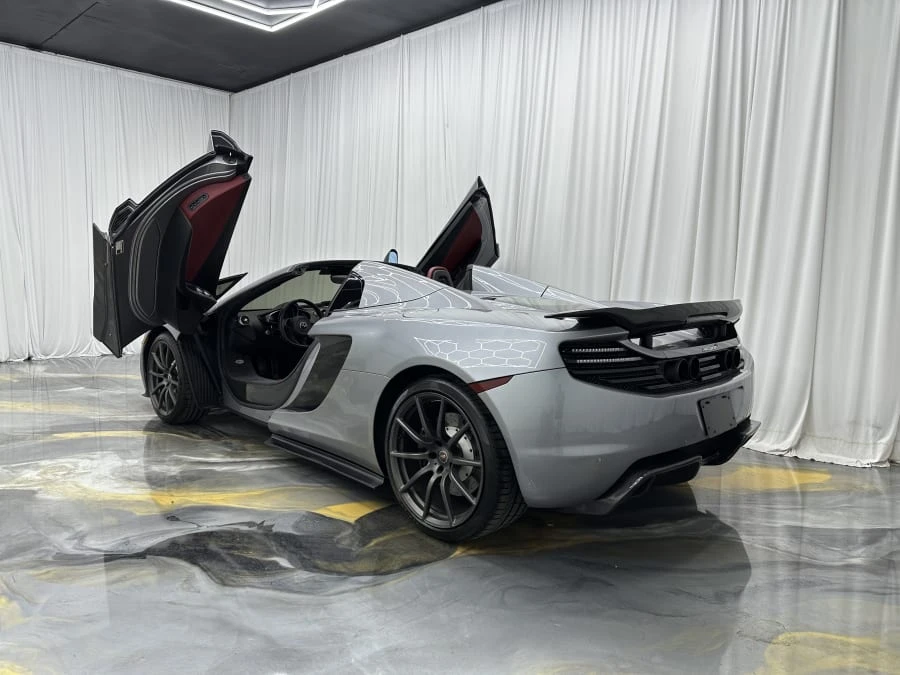 2014 McLaren MP4-12C Spider - Image 29 of 31