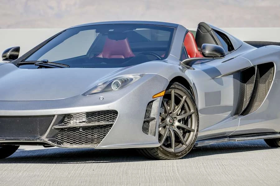 2014 McLaren MP4-12C Spider - Image 12 of 31