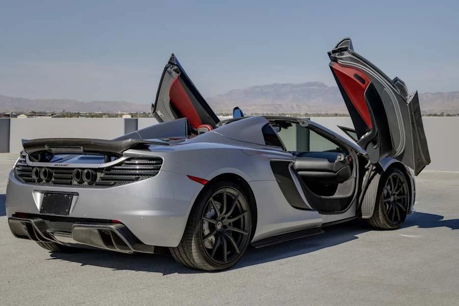 2014 McLaren MP4-12C Spider - Image 26 of 31