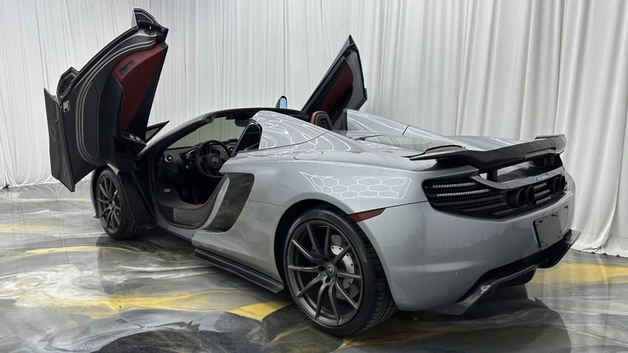 2014 McLaren MP4-12C Spider - Image 9 of 31