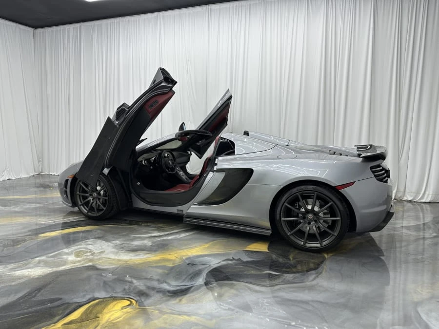 2014 McLaren MP4-12C Spider - Image 25 of 31