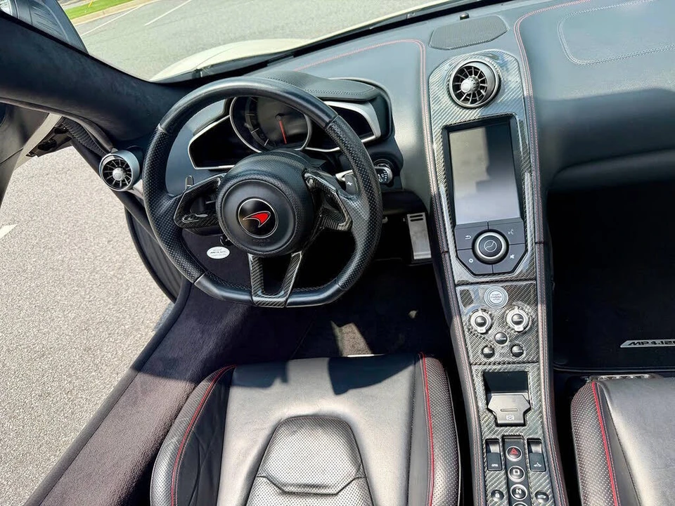 2014 McLaren MP4-12C Spider - Image 14 of 16