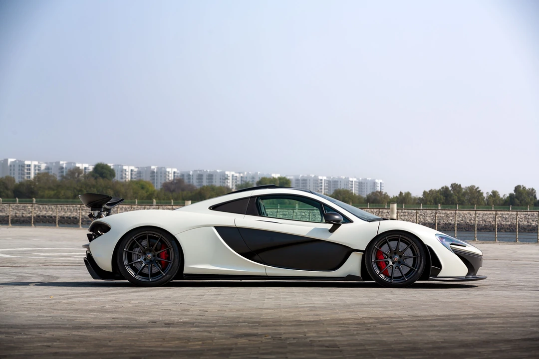 2014 McLaren P1 - Image 23 of 31