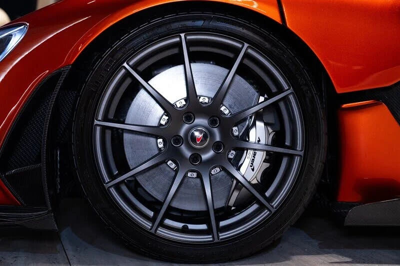 2014 McLaren P1 - Image 31 of 31