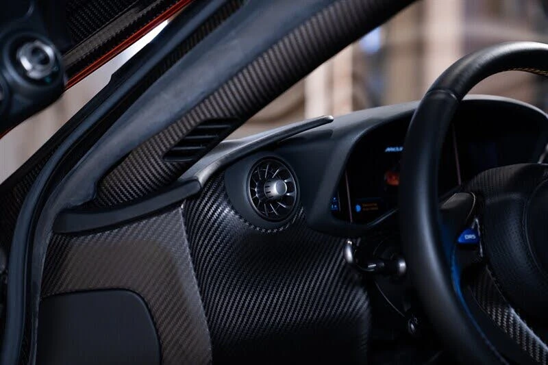 2014 McLaren P1 - Image 11 of 31
