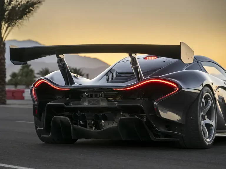 2014 McLaren P1 - Image 30 of 31