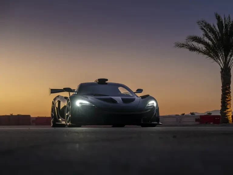 2014 McLaren P1 - Image 27 of 31