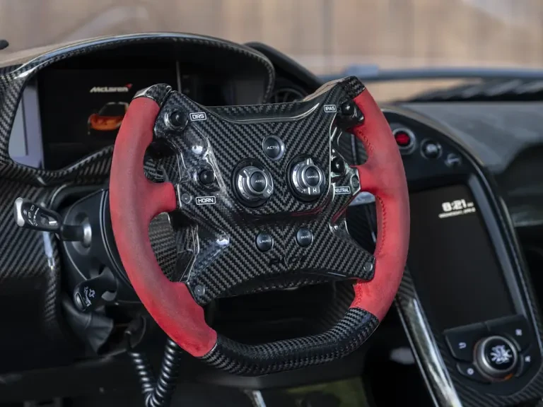 2014 McLaren P1 - Image 13 of 31