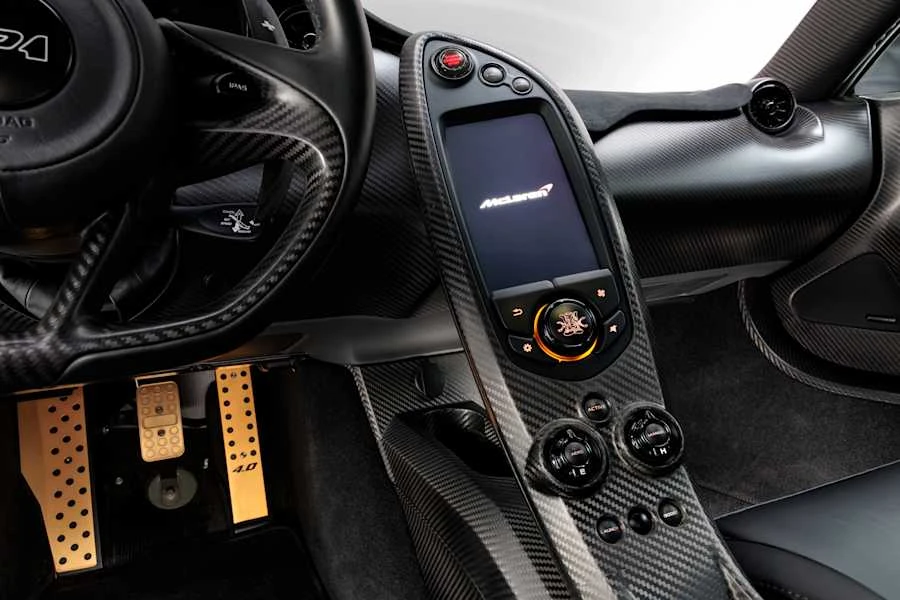 2014 McLaren P1 - Image 24 of 28
