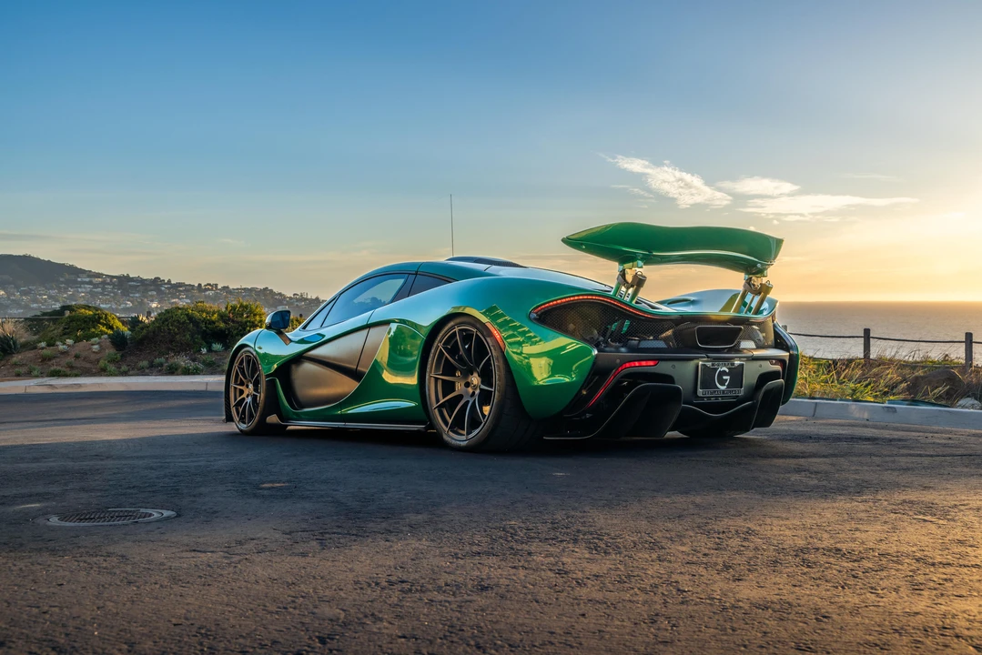2014 McLaren P1 - Image 15 of 31