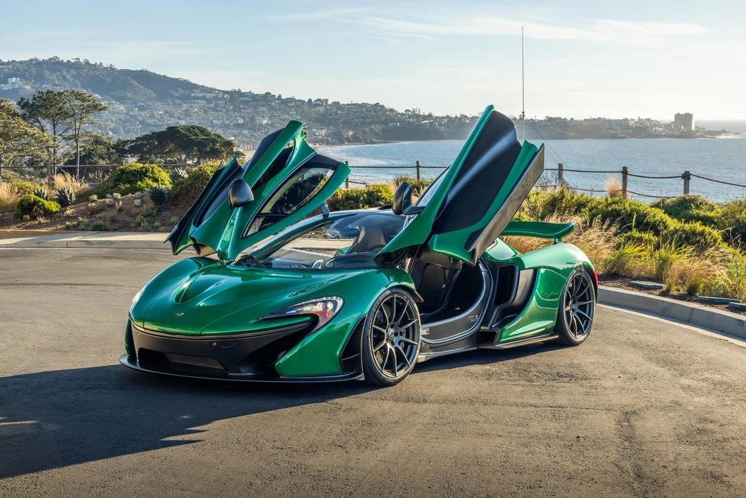 2014 McLaren P1 - Image 12 of 31