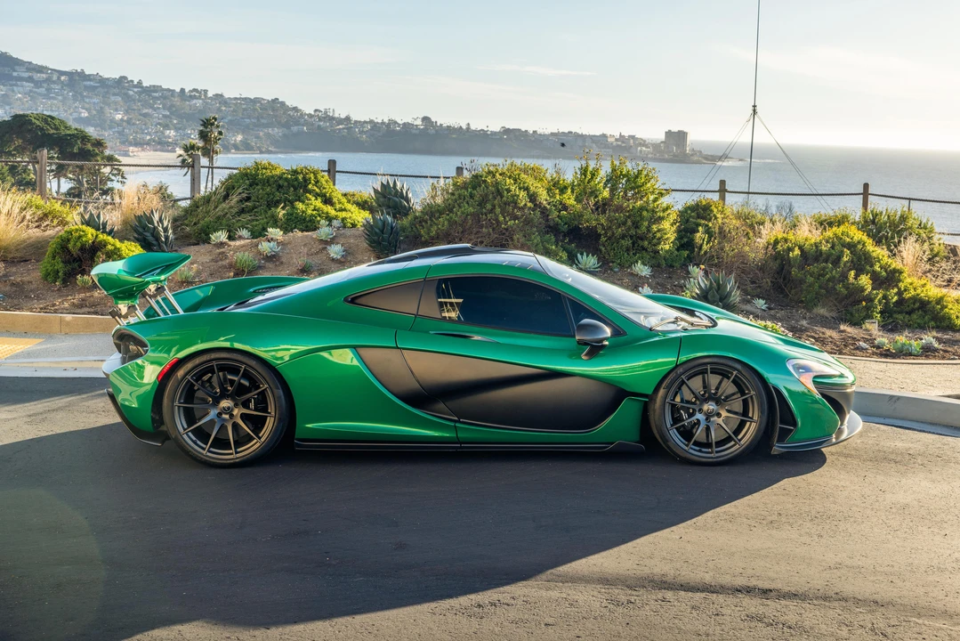 2014 McLaren P1 - Image 22 of 31
