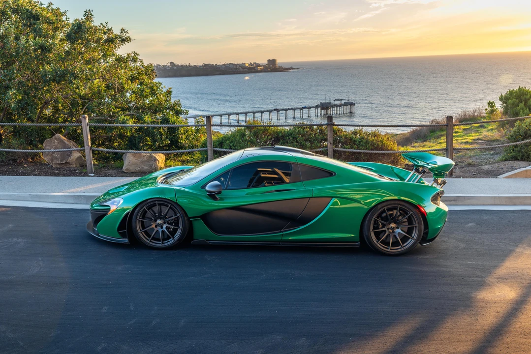 2014 McLaren P1 - Image 14 of 31