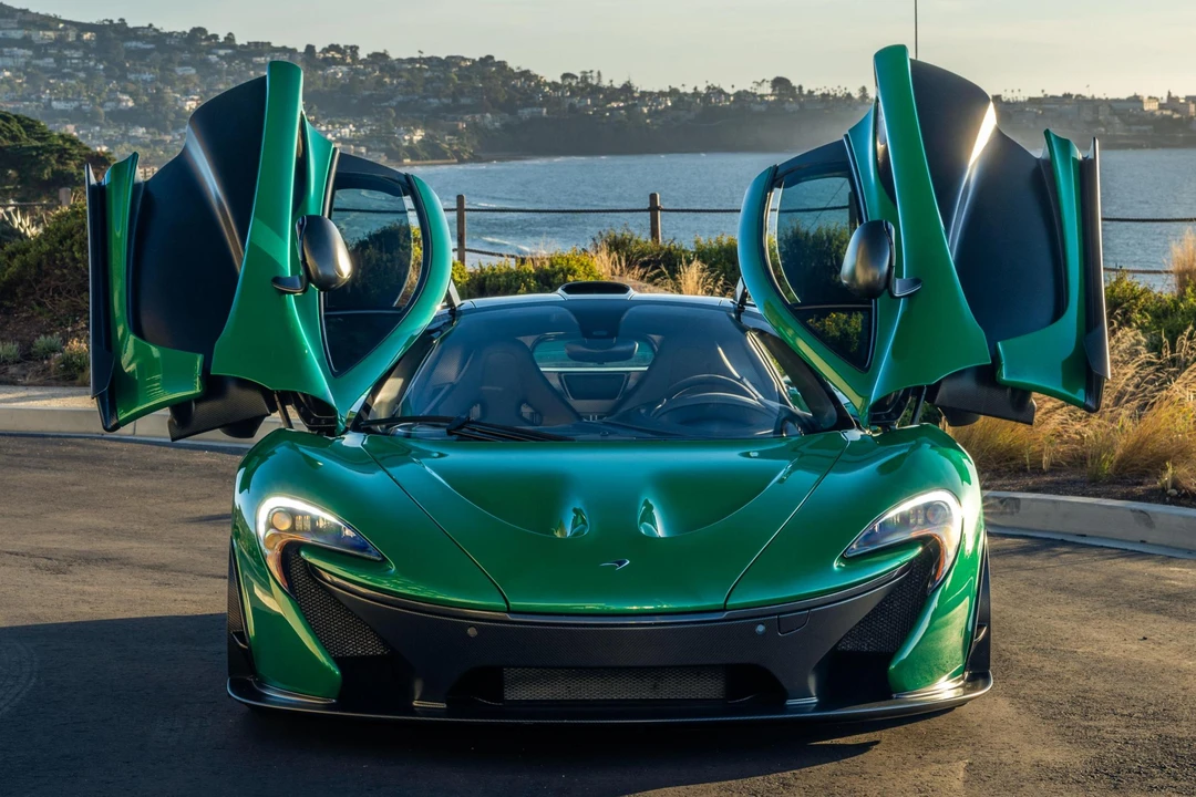 2014 McLaren P1 - Image 2 of 31