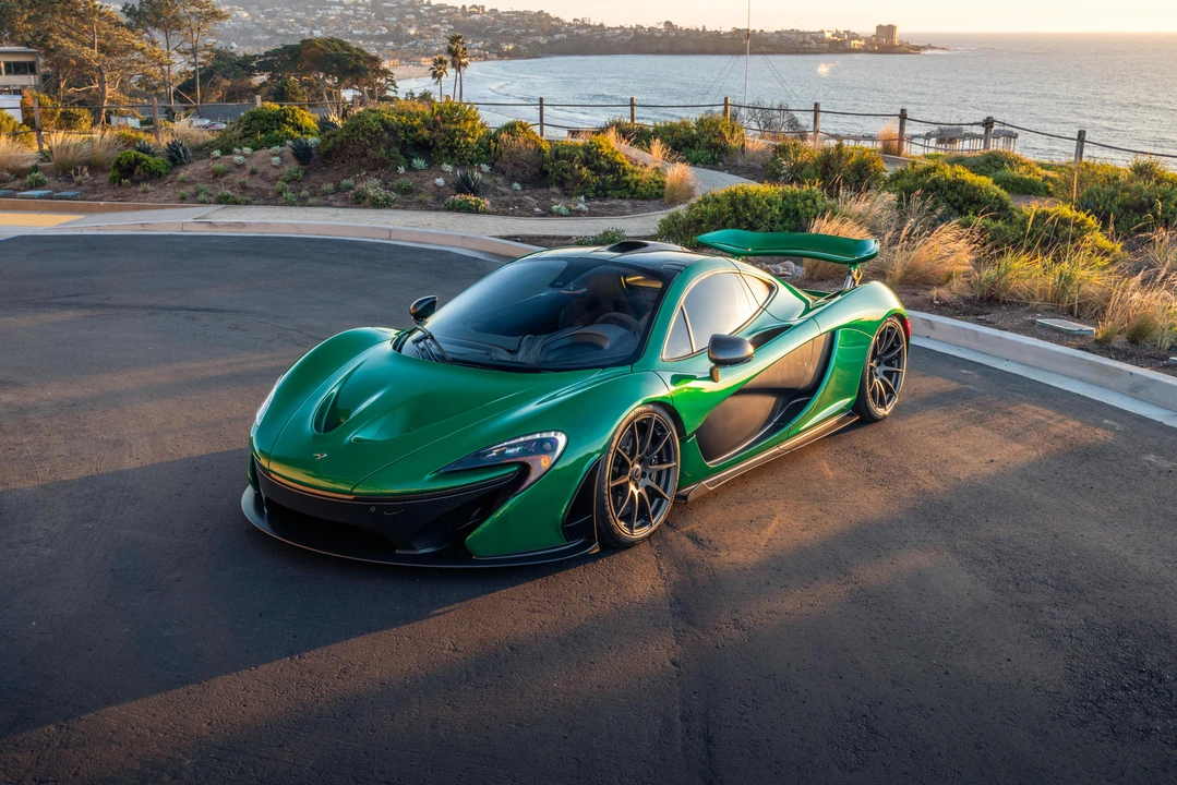 2014 McLaren P1 - Image 9 of 31