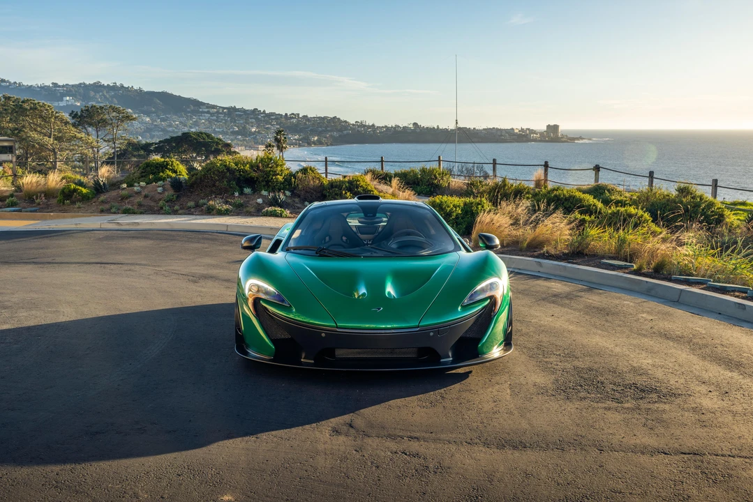 2014 McLaren P1 - Image 8 of 31