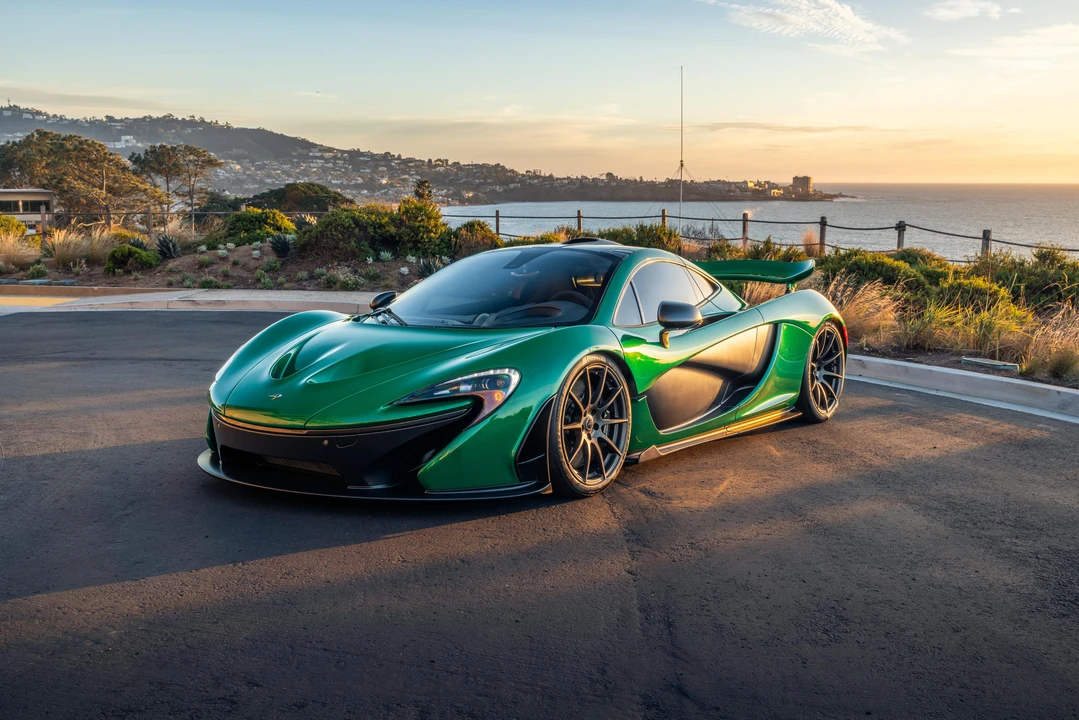 2014 McLaren P1 - Image 10 of 31