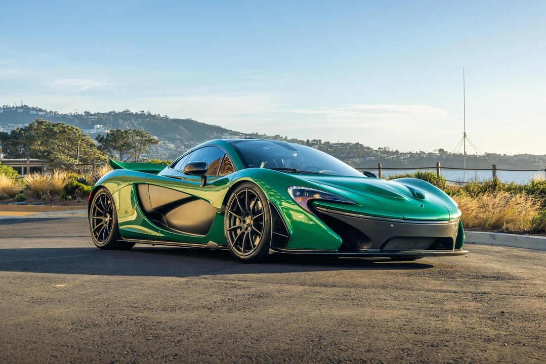 2014 McLaren P1 - Image 24 of 31