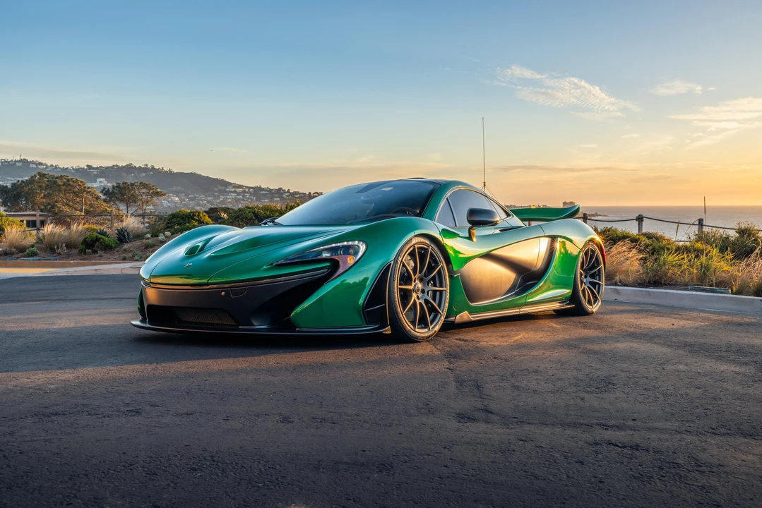 2014 McLaren P1 - Image 11 of 31