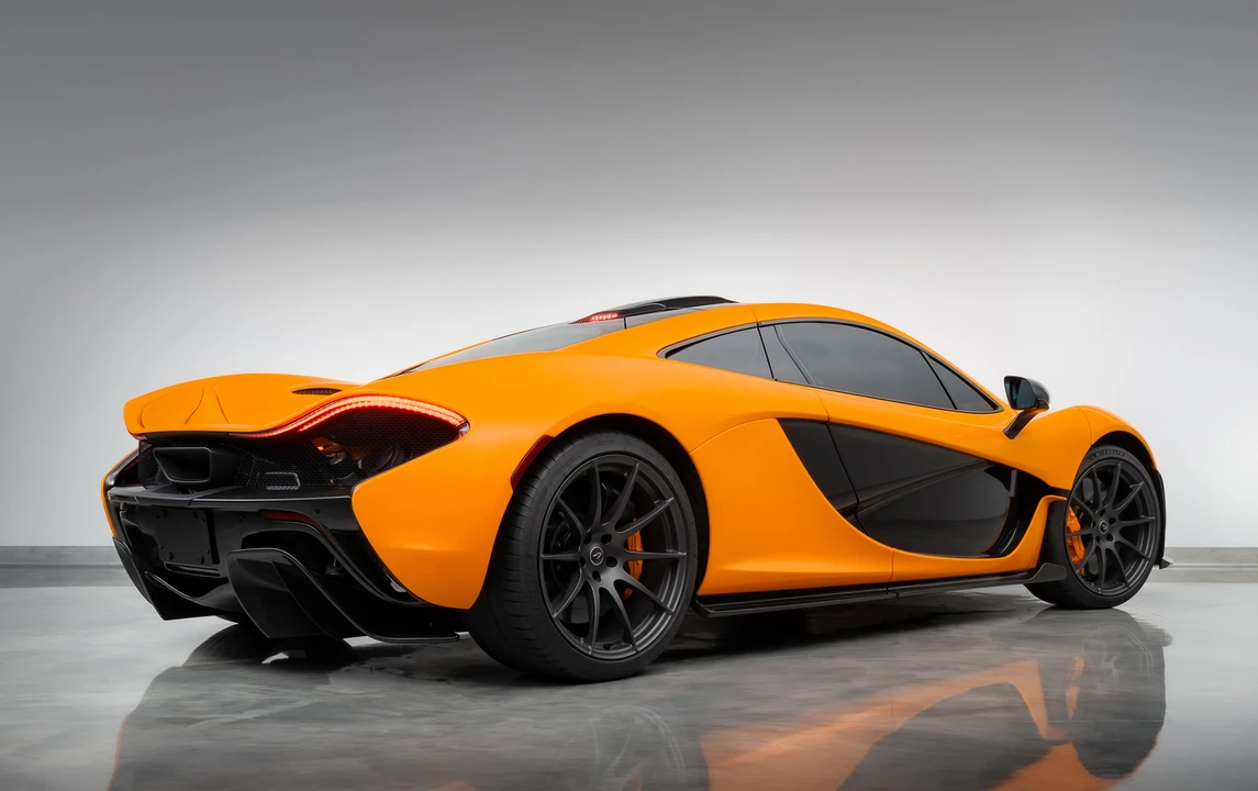 2014 McLaren P1 - Image 3 of 27