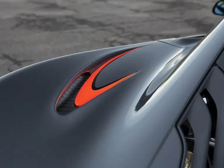 2014 McLaren P1 - Image 24 of 31