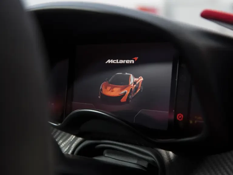 2014 McLaren P1 - Image 14 of 31