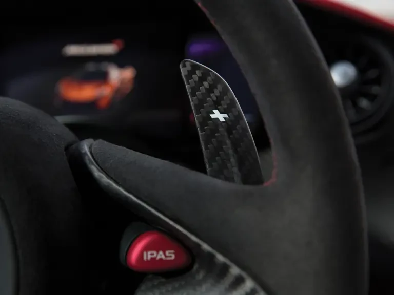 2014 McLaren P1 - Image 19 of 31