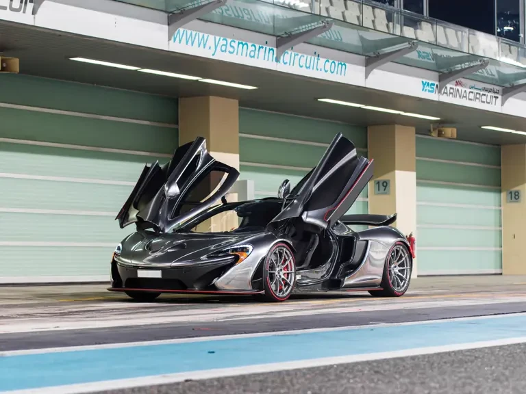 2014 McLaren P1 - Image 25 of 30