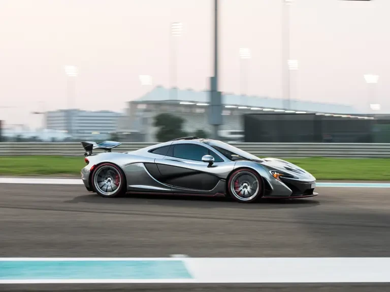 2014 McLaren P1 - Image 24 of 30