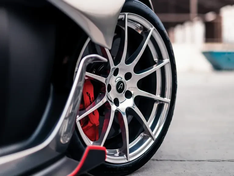 2014 McLaren P1 - Image 11 of 30