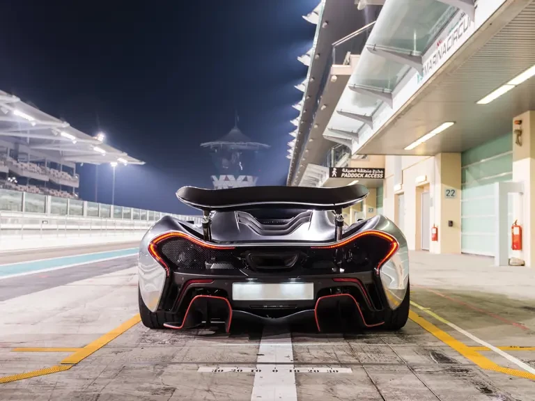 2014 McLaren P1 - Image 27 of 30
