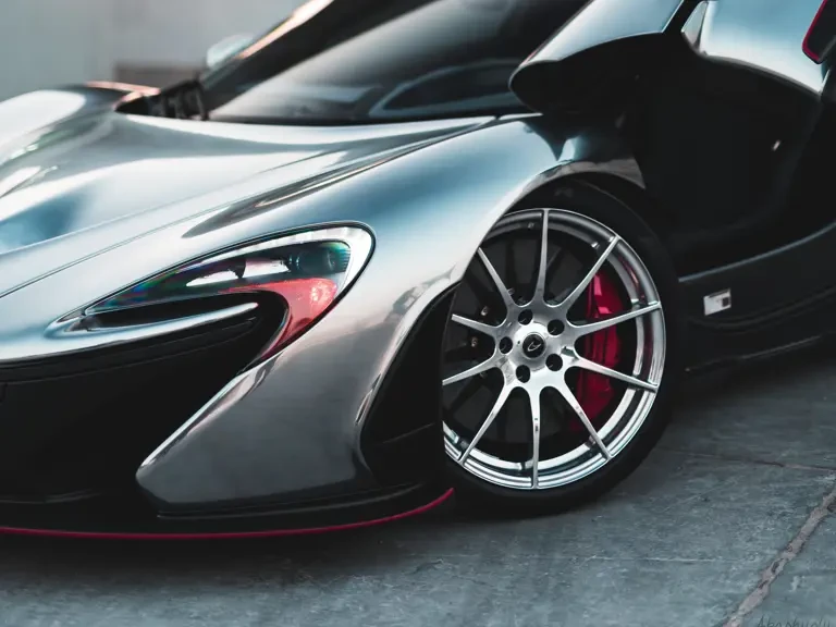 2014 McLaren P1 - Image 13 of 30