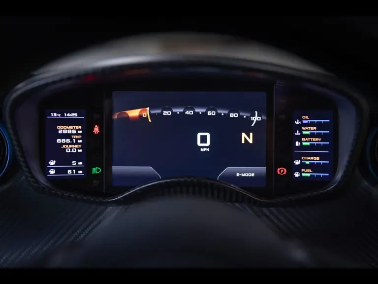 2014 McLaren P1 - Image 13 of 17